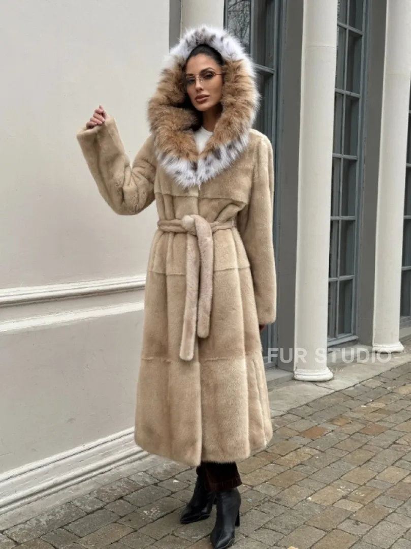 Классическая шуба из меха норки Champagne с капюшоном из рыси - фото 6