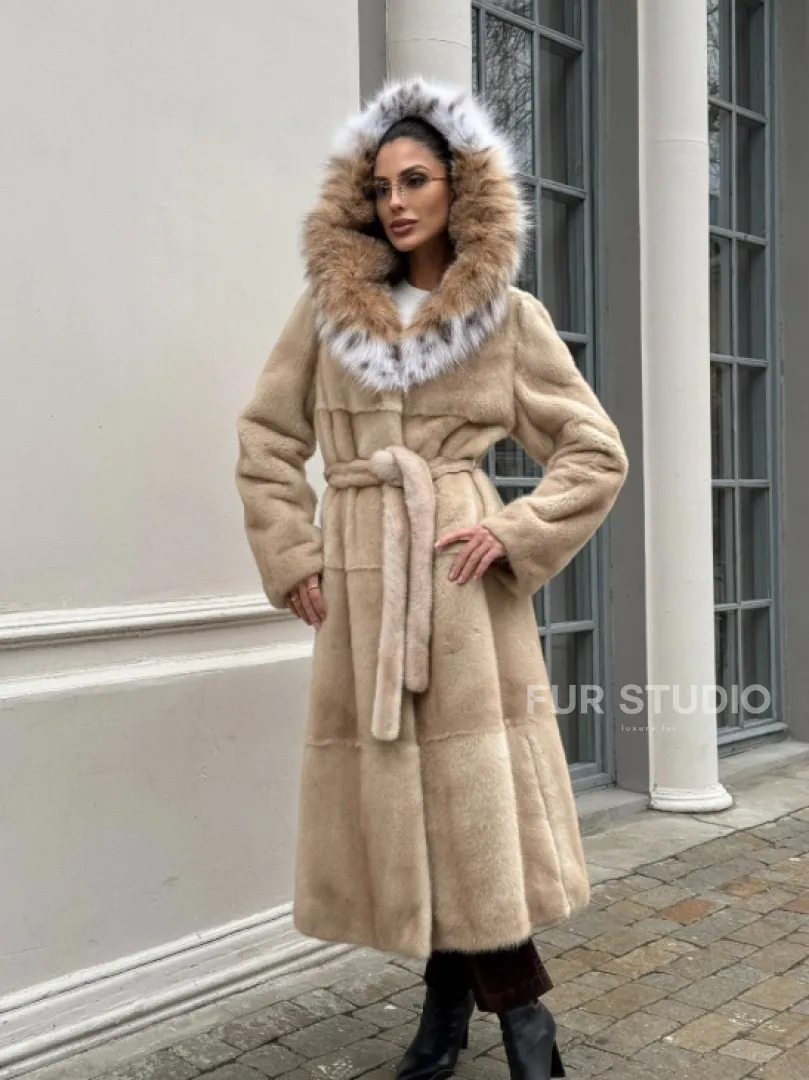 Классическая шуба из меха норки Champagne с капюшоном из рыси - фото 11
