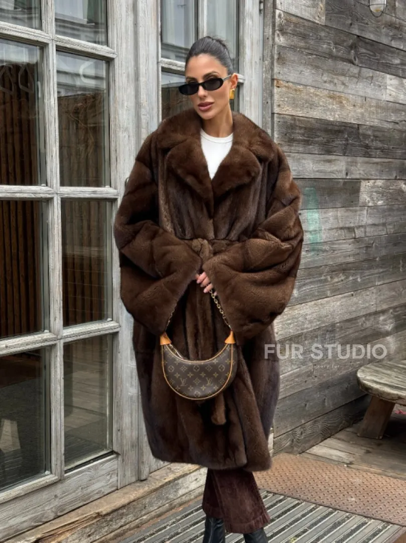 Шуба - кимоно Chic Fashion из норки орех с английским воротником