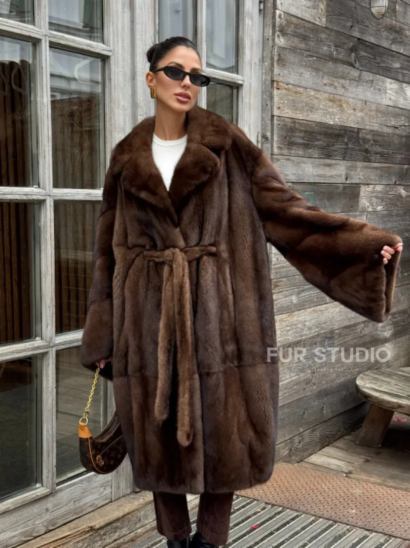 Шуба - кимоно Chic Fashion из норки орех с английским воротником