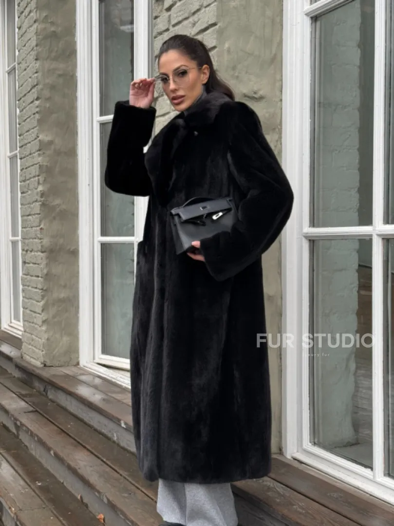 Шуба из канадской аукционной норки с английским воротником - Total black - фото 0