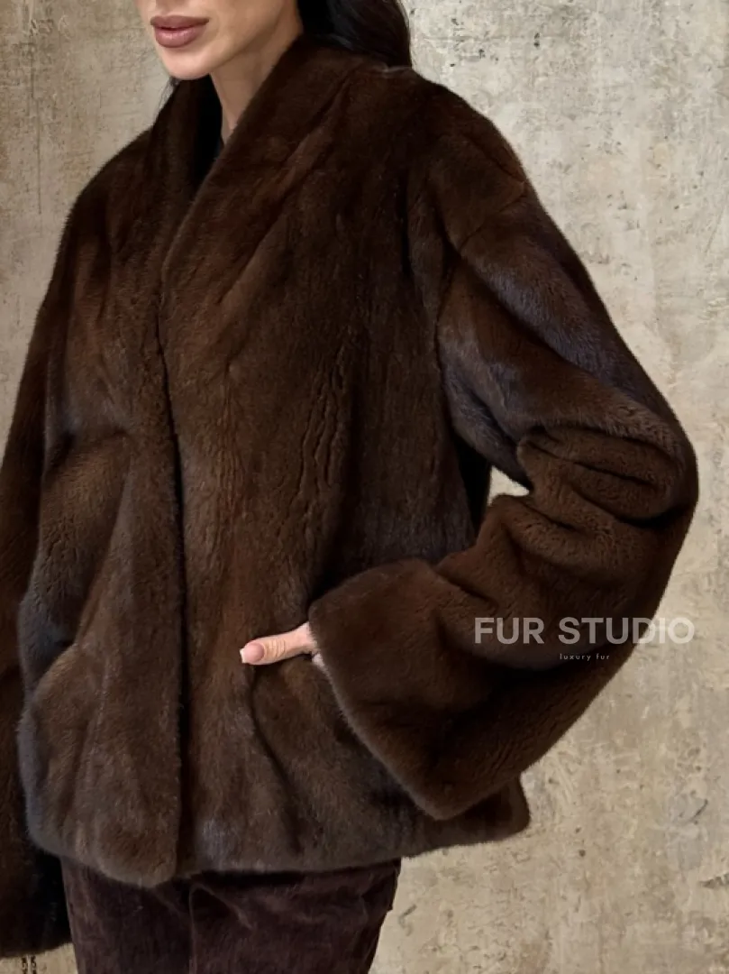 Полушубок женский из меха аукционной норки Браун Вельвет - фото 1
