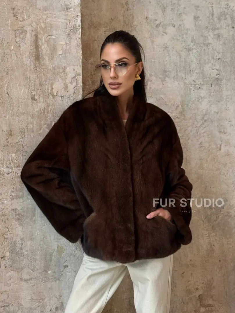 Полушубок женский из меха аукционной норки Браун Вельвет - фото 11