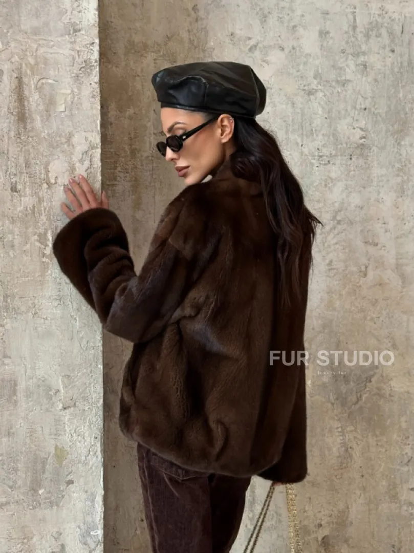 Полушубок женский из меха аукционной норки Браун Вельвет - фото 14