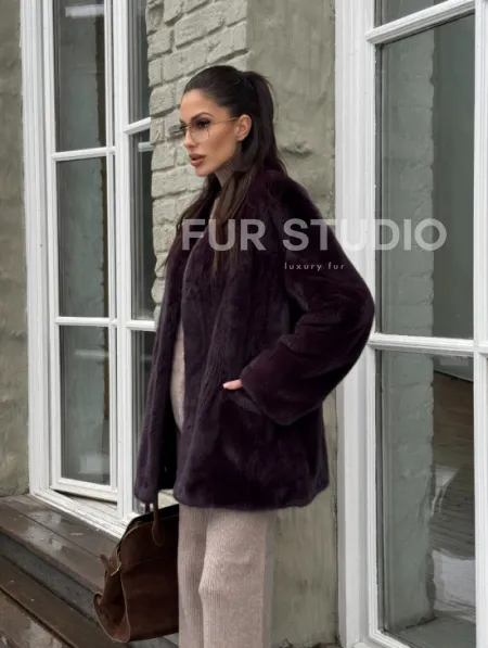 Короткий женский полушубок из меха норки VINTAGE BURGUNDY - фото 9