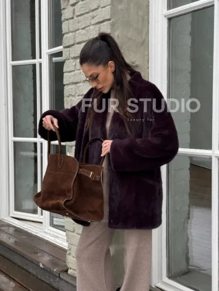 Короткий женский полушубок из меха норки VINTAGE BURGUNDY - фото 11
