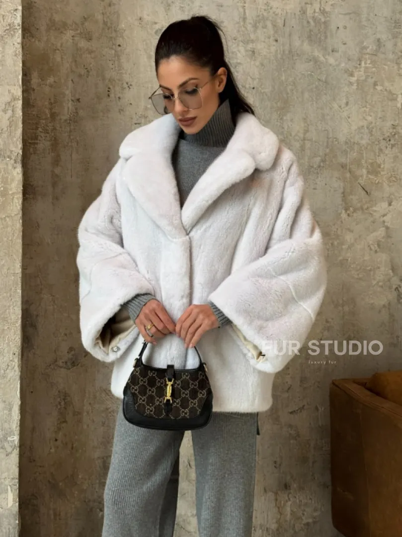 Шуба автоледи из импортной плюшевой норки White с английским воротником - фото 6
