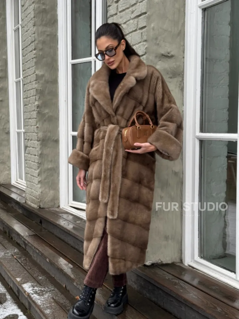 Шуба - кимоно из меха норки Saga Furs в натуральном цвете пастель - фото 10