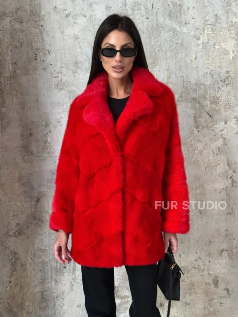 Красный полушубок из натурального меха норки - фото 5