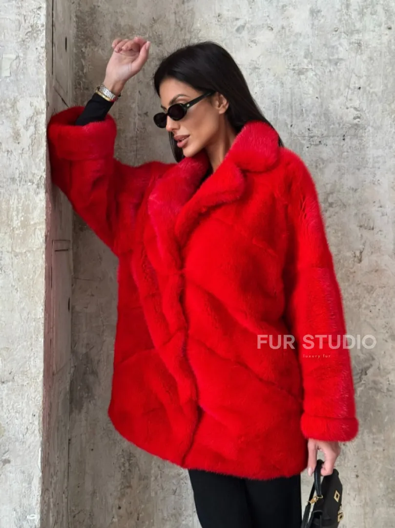 Красный полушубок из натурального меха норки - фото 7