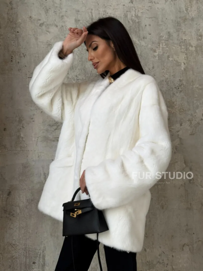 Белоснежный жакет - полушубок из меха норки SAGA FURS - фото 10