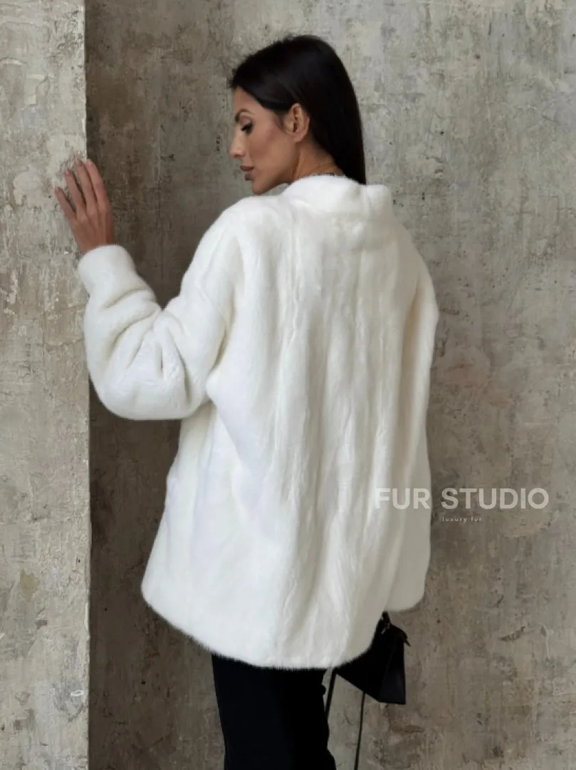 Белоснежный жакет - полушубок из меха норки SAGA FURS - фото 7