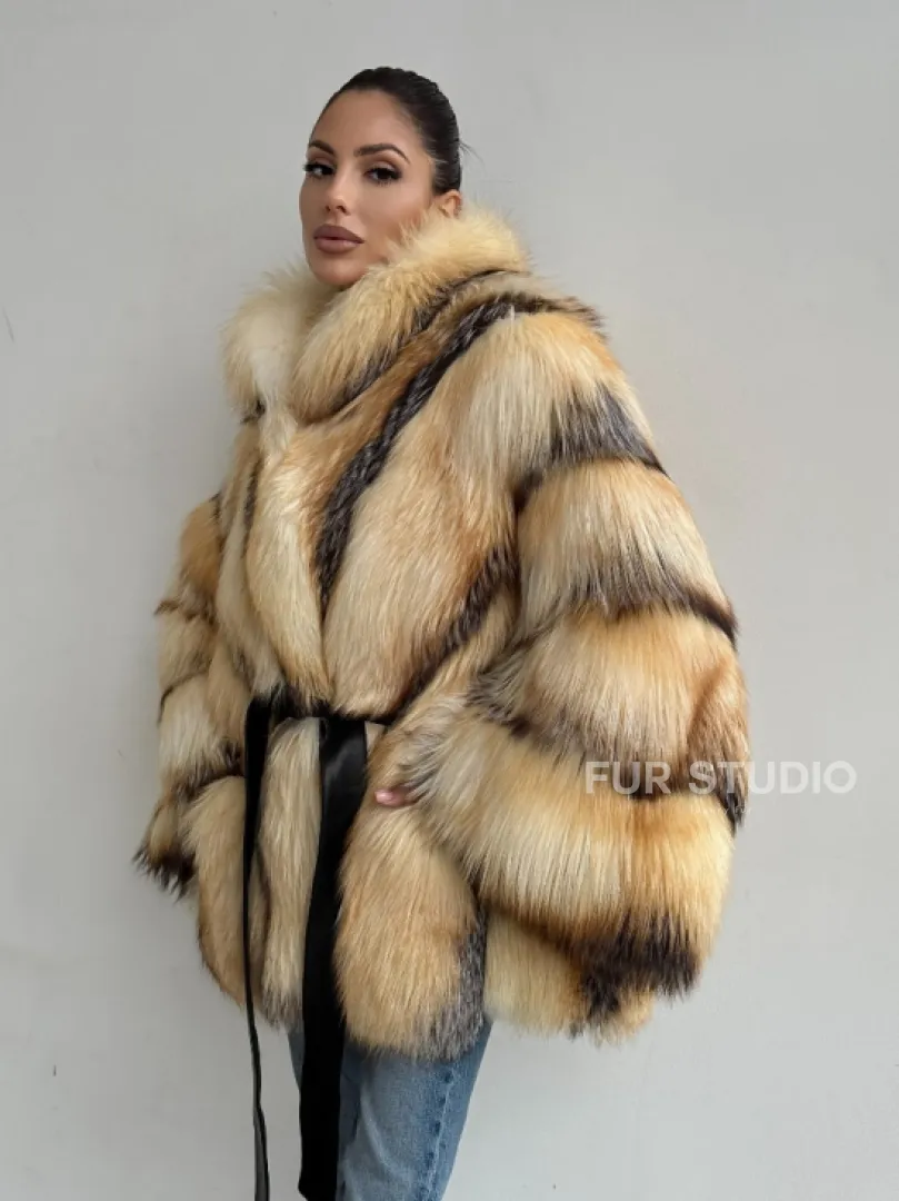 Шуба из меха лисы «Golden fox» - летучая мышь - фото 7