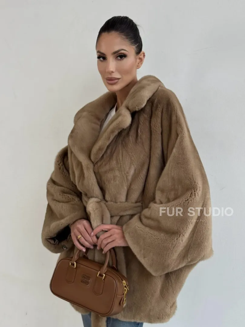 Шуба норковая SAGA FURS летучая мышь в натуральном цвете пастель