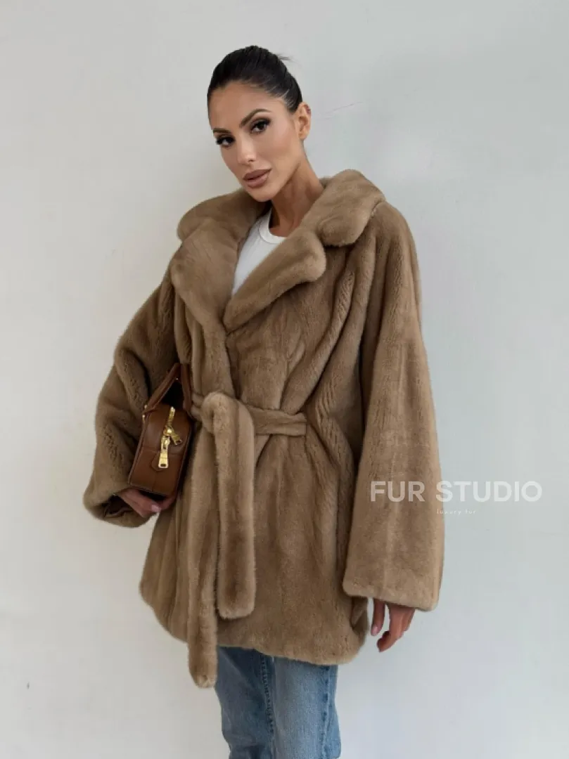 Шуба норковая SAGA FURS летучая мышь в натуральном цвете пастель