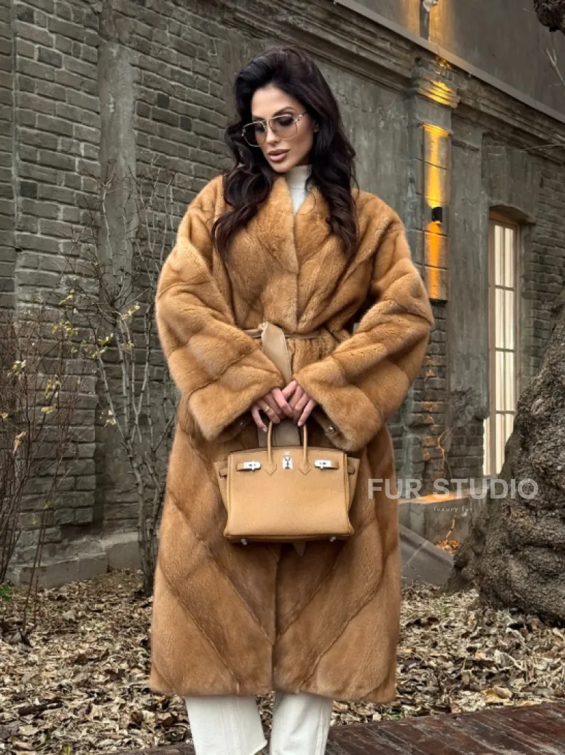 Шуба кимоно из аукционного меха норки GOLDEN COLLECTION