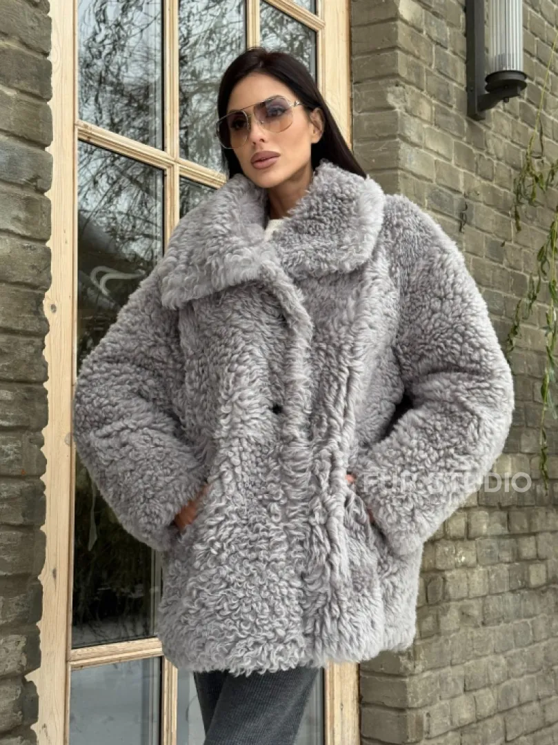 Короткая шубка - дублёнка из овчины - фото 10