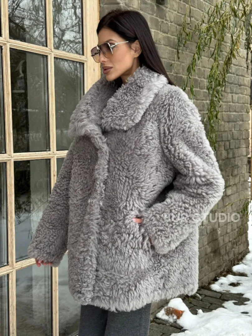 Короткая шубка - дублёнка из овчины - фото 4