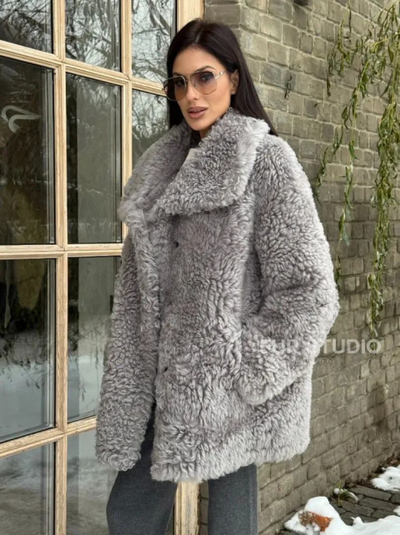 Короткая шубка - дублёнка из овчины - фото 6