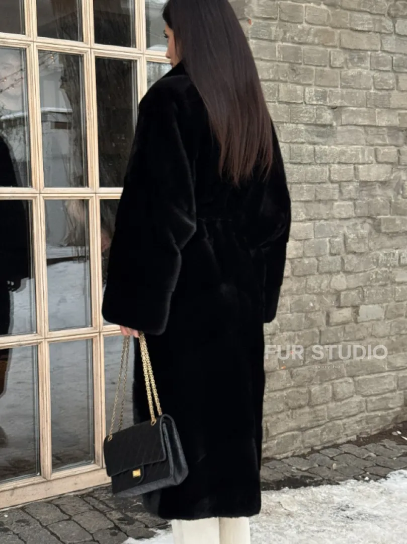 Шуба кимоно из норки Blackglama с английским воротником