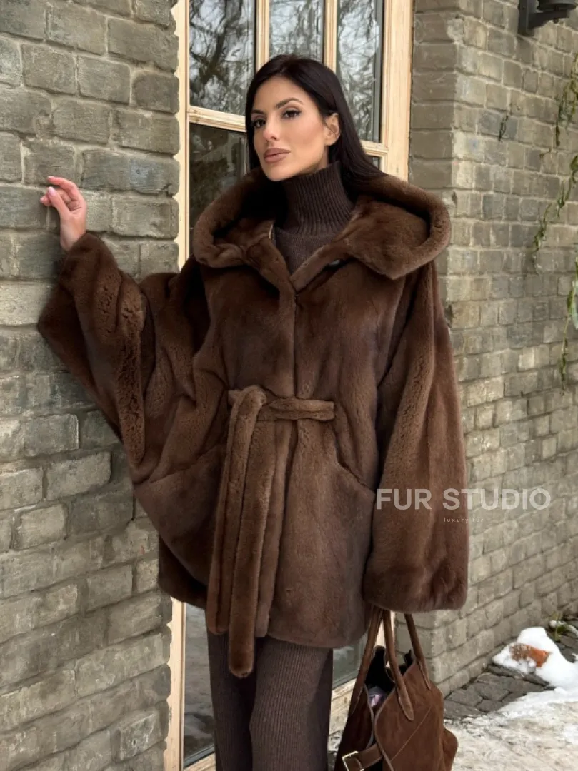 Шуба летучая мышь мех NAFA с капюшоном - цвет соболь - фото 9