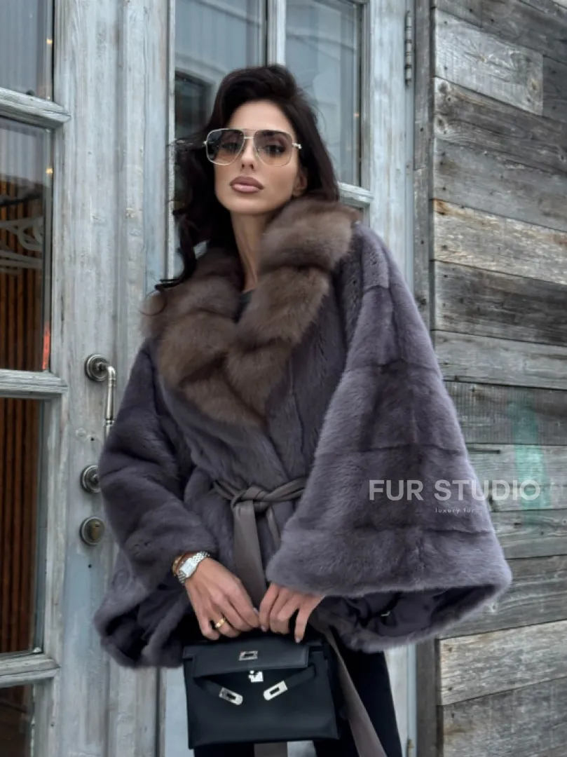 Меховое манто из норки 