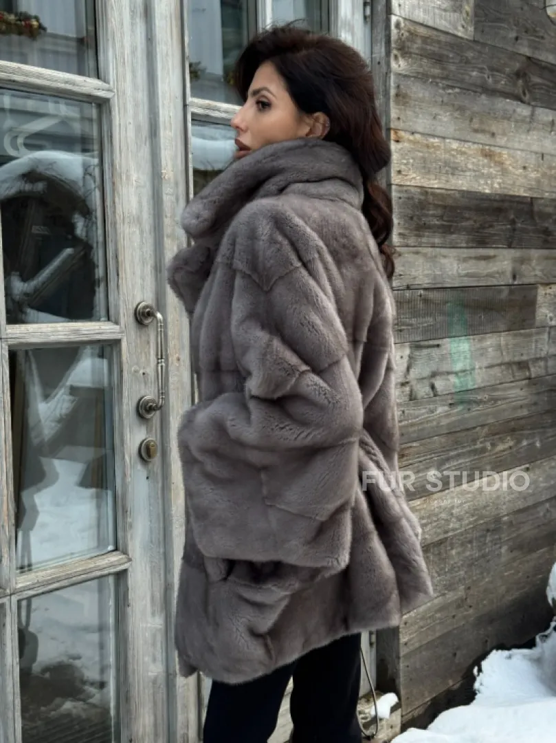 Норковая шуба в цвете графит с английским воротником - Летучая мышь - фото 4