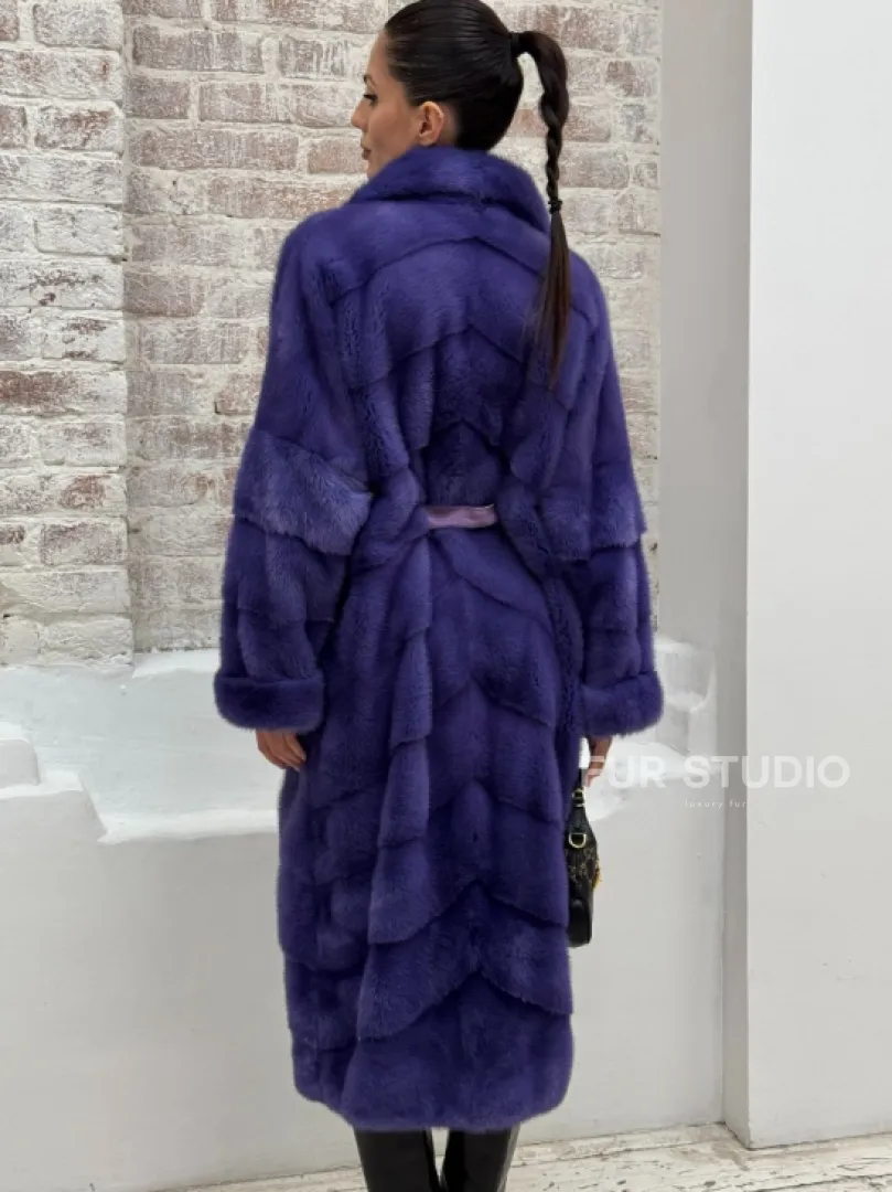 Норковая шуба кимоно с английским воротником в фиолетовом цвете - фото 3