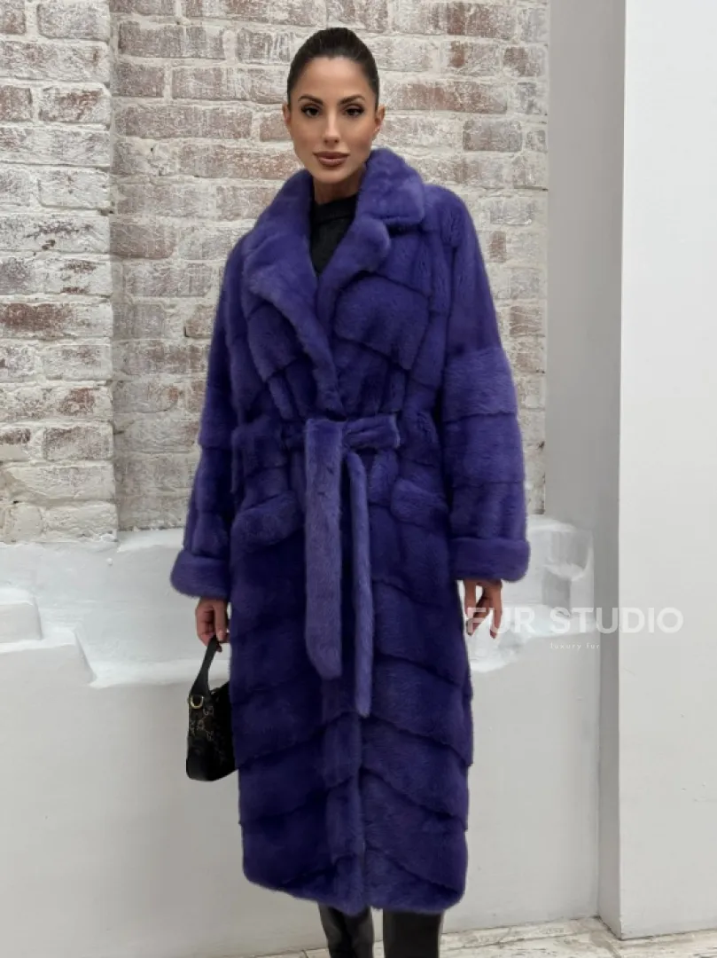 Норковая шуба кимоно с английским воротником в фиолетовом цвете - фото 7