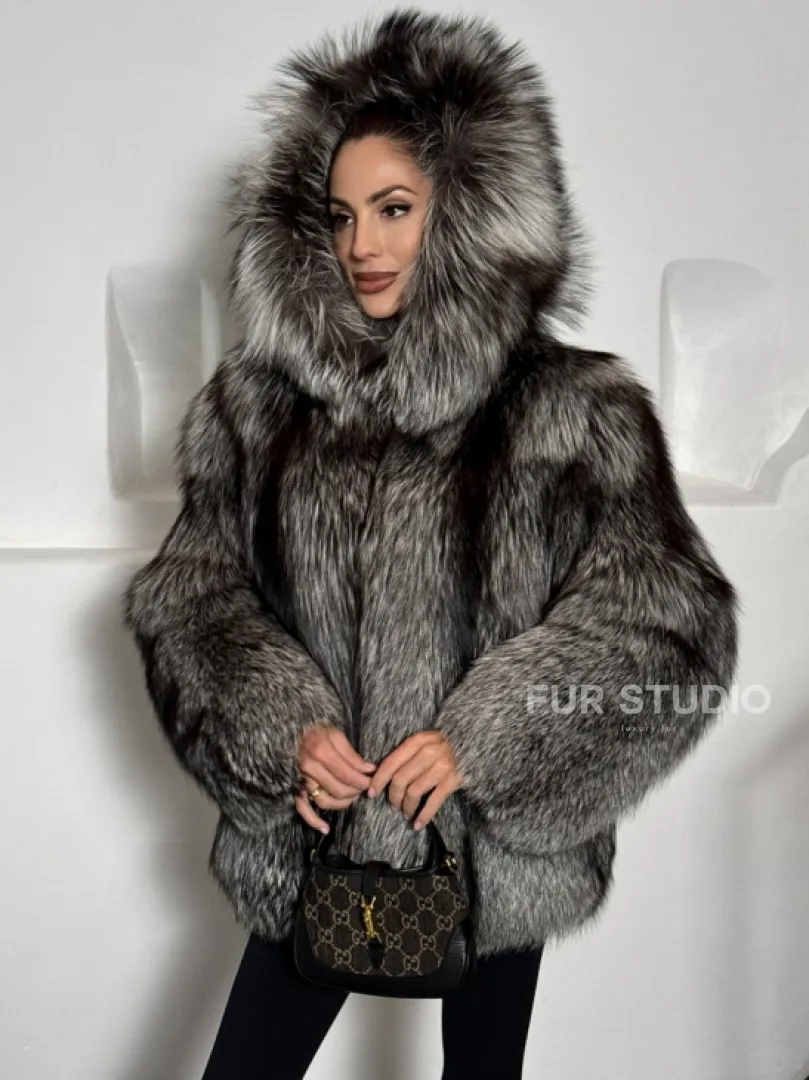 Полушубок из чернобурки с капюшоном цельные пластины - фото 3