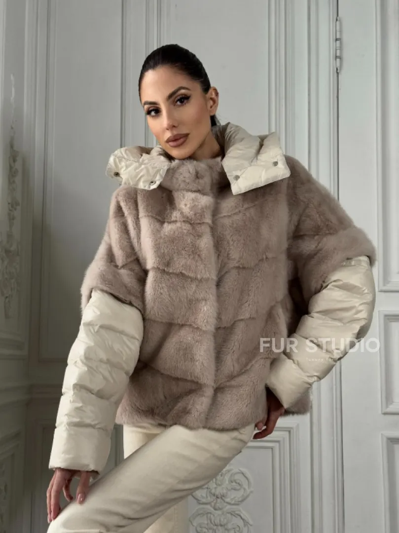 Норковый женский полушубок-жилет 2в1 в цвете «Нюд» - фото 6