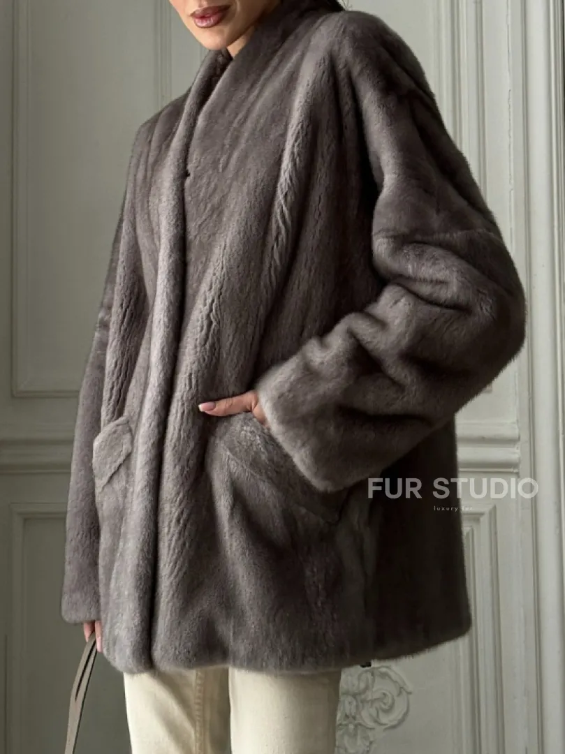 Женский меховой норковый полушубок с V-образным воротником - фото 1