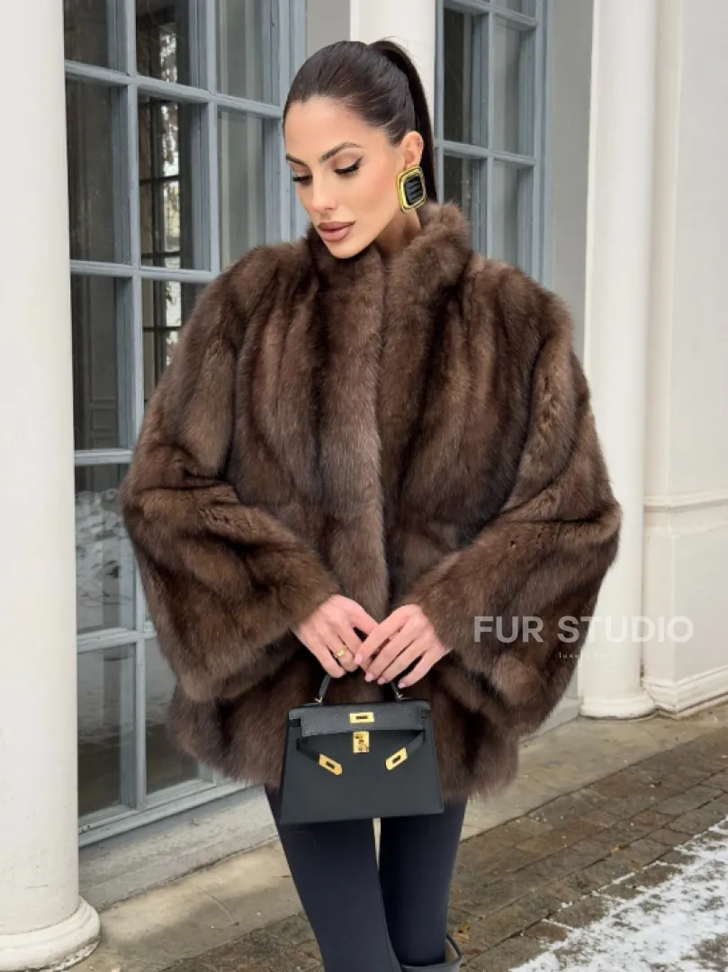 Полушубок из баргузинского соболя с V-образным воротником седина 2/3 - фото 5