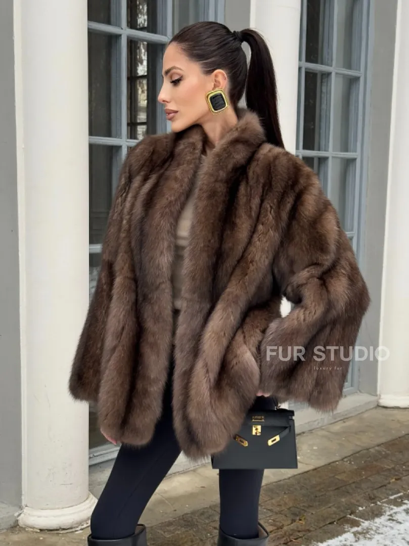 Полушубок из баргузинского соболя с V-образным воротником седина 2/3 - фото 6