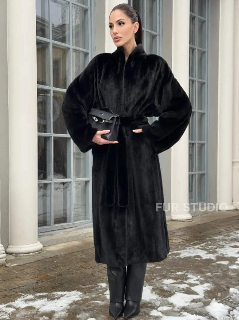 Натуральная женская норковая шуба из аукционного меха норки Blackglama - фото 0