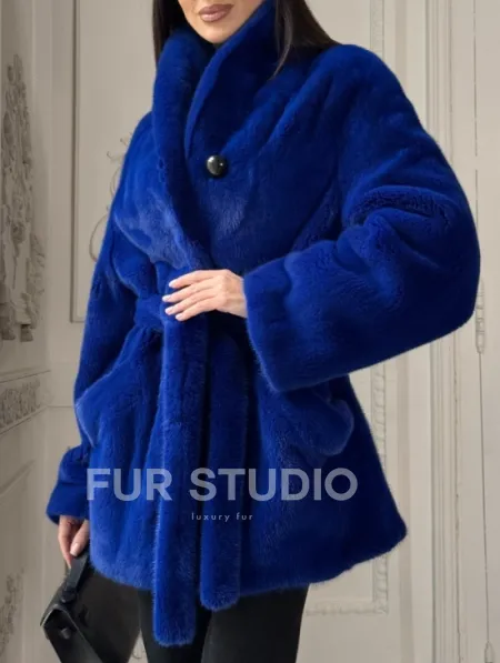 Полушубок из меха премиальной плюшевой норки Electric Blue - фото 3