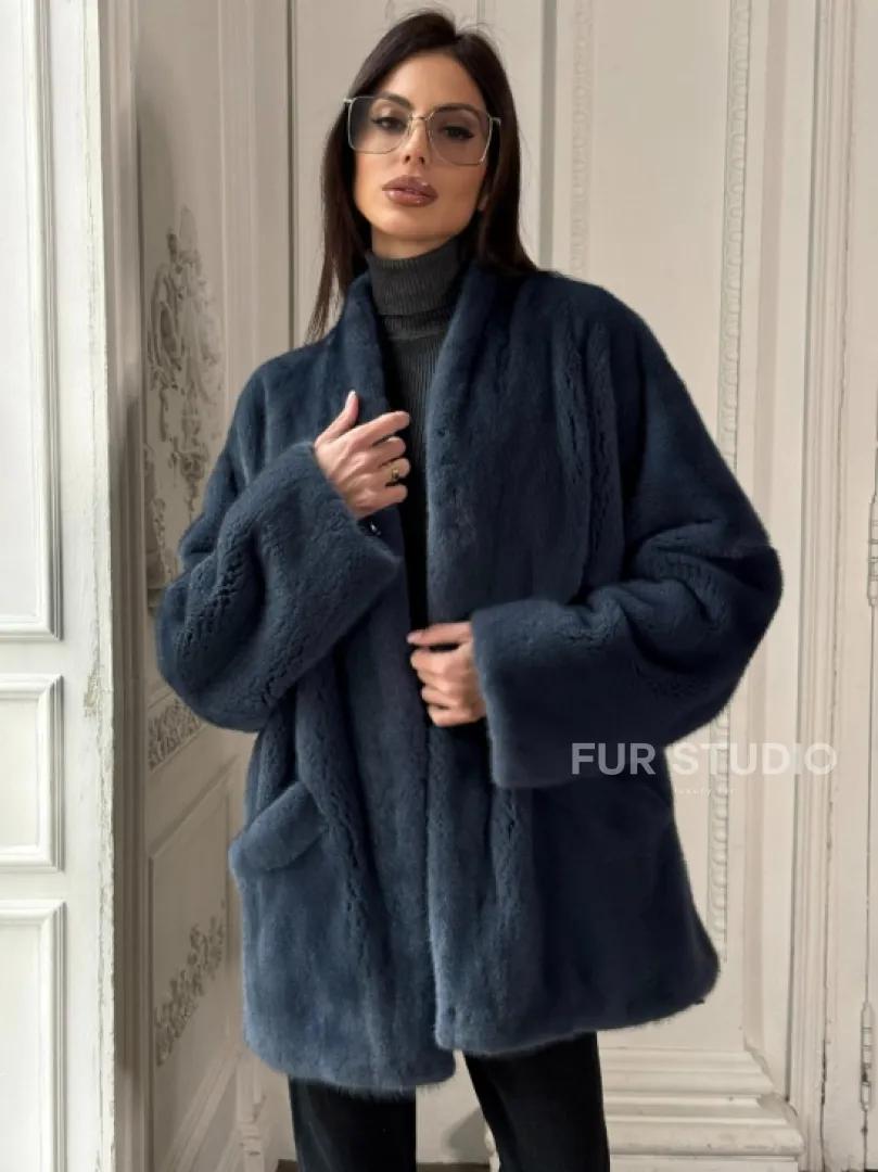 Женский меховой жакет из скандинавской норки с V-образным воротником - фото 4