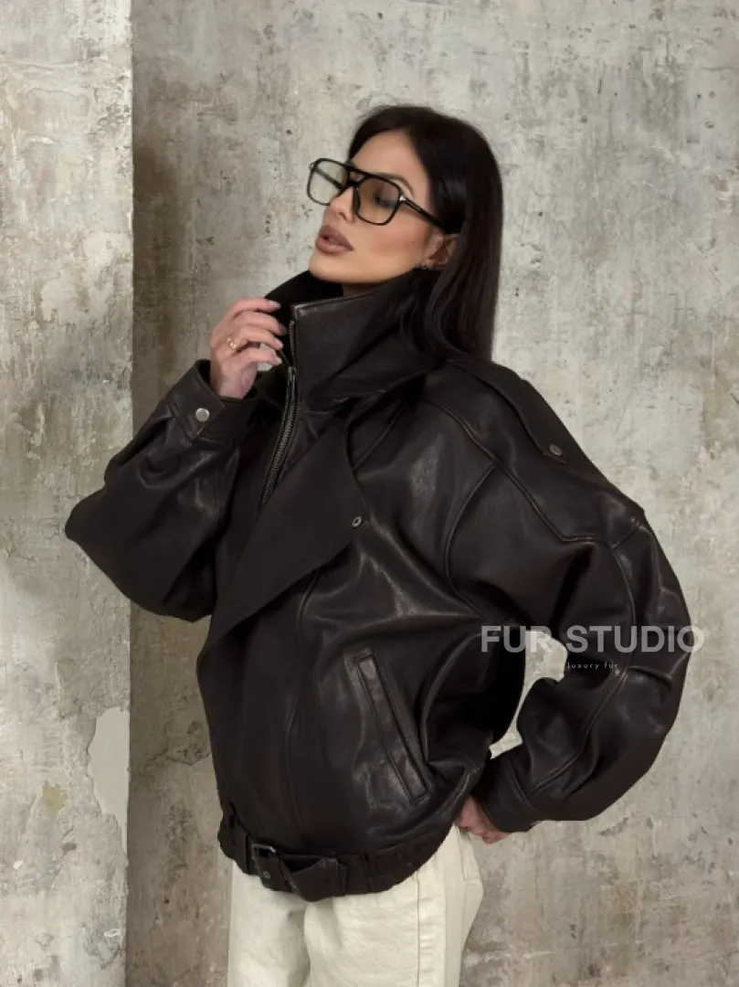 Модная кожаная куртка - бомбер на резинке из натуральной гладкой кожи - фото 13