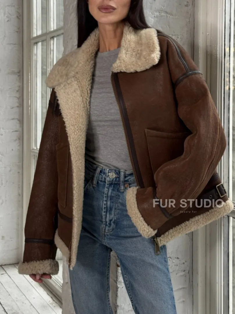 Женская короткая дубленка Brown vintage из натуральной овчины кёрли - фото 3