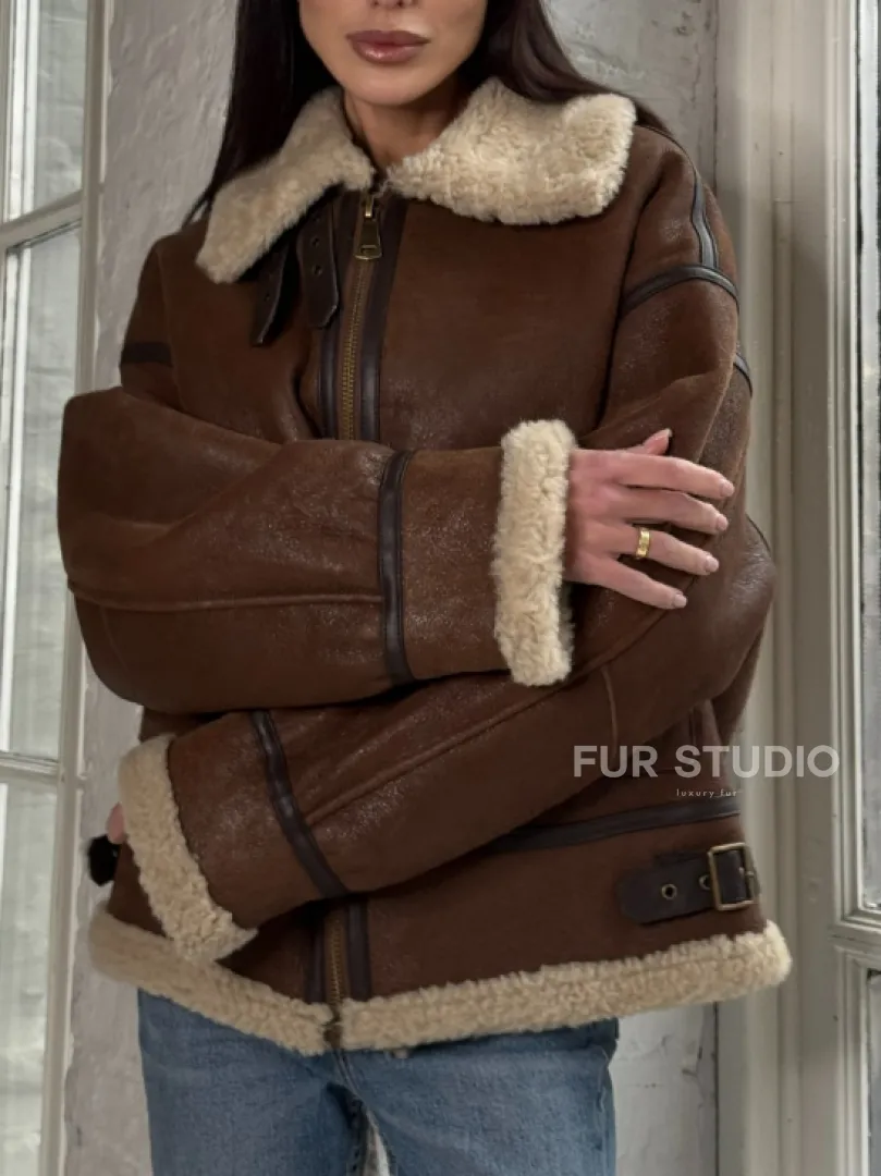 Женская короткая дубленка Brown vintage из натуральной овчины кёрли - фото 2