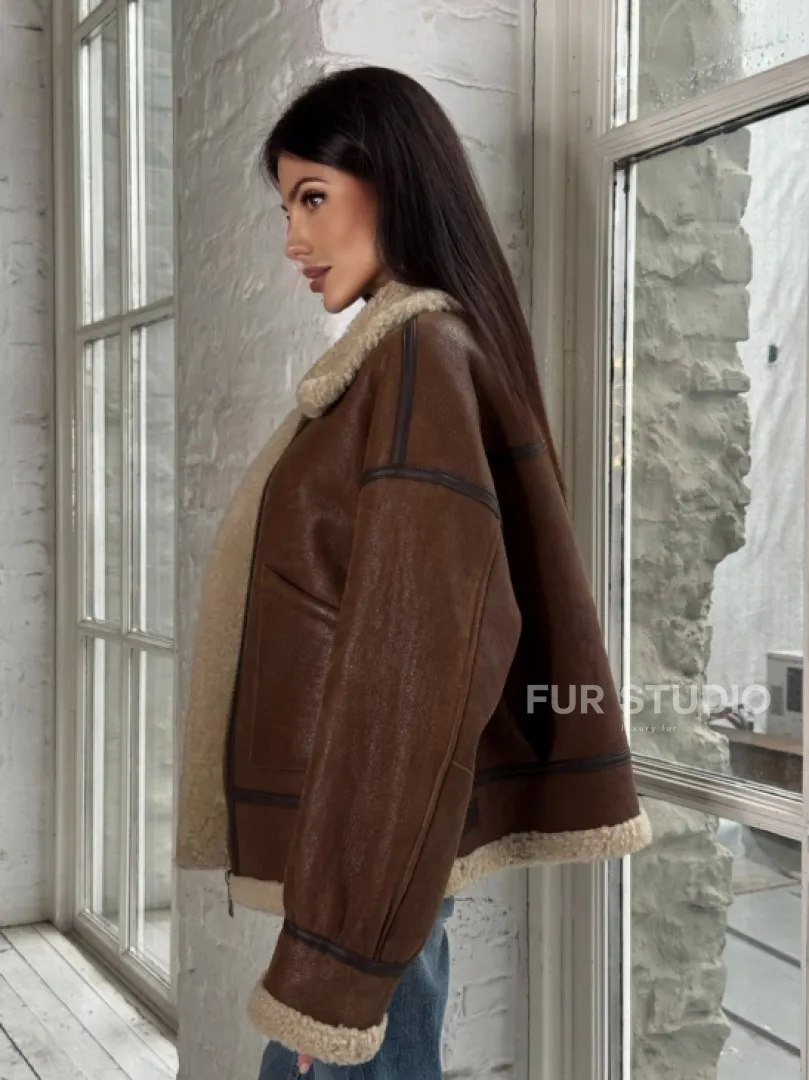 Женская короткая дубленка Brown vintage из натуральной овчины кёрли - фото 7