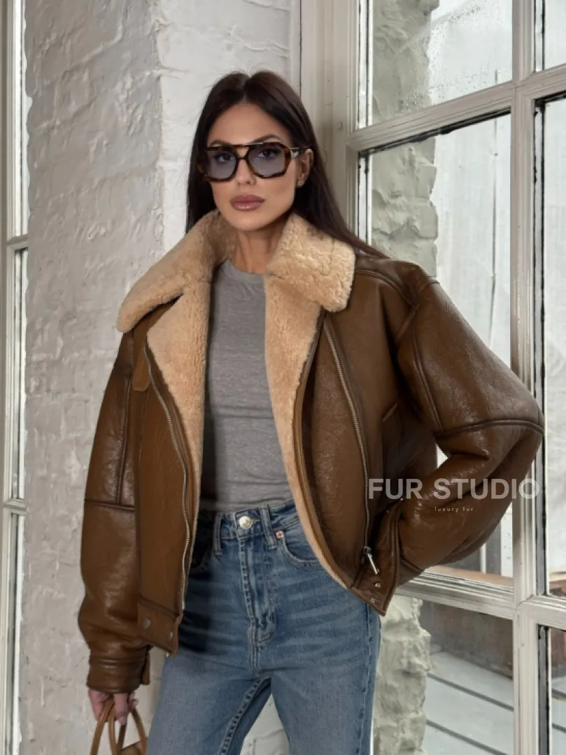 Дубленка женская «Oversize style» со спущенным плечом - цвет виски