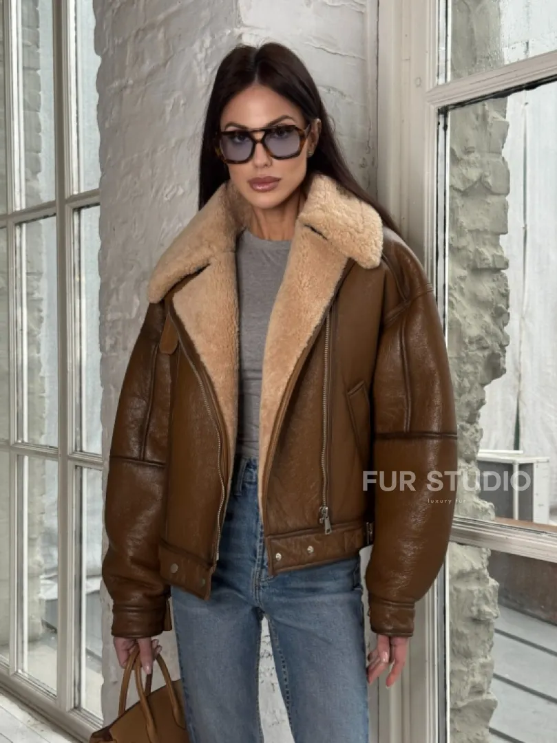 Дубленка женская «Oversize style» со спущенным плечом - цвет виски