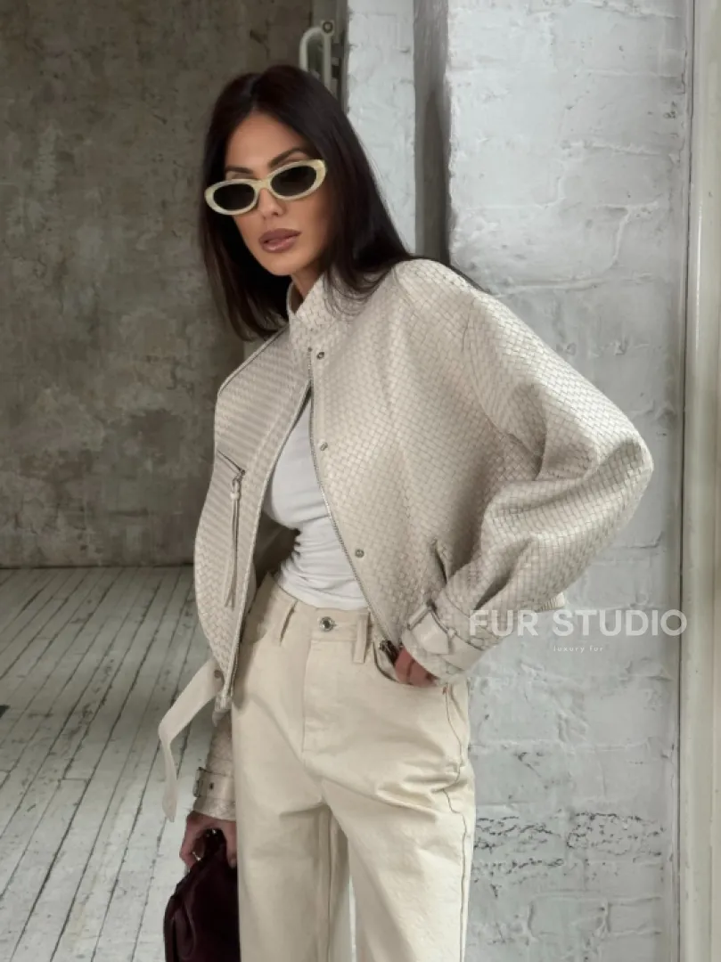 Женская курточка - бомбер из плетеной кожи Ivory - фото 9