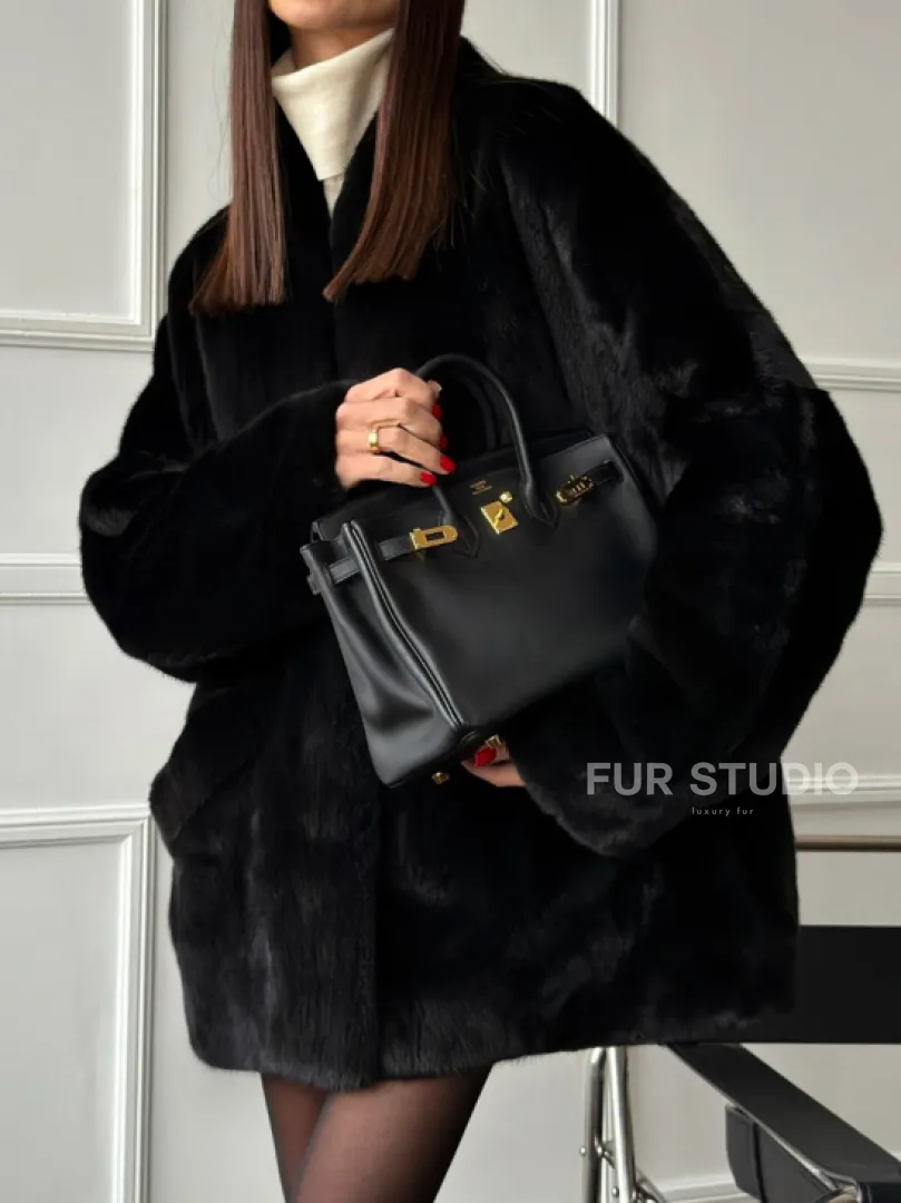 Жакет - шуба из норки BLACK с V-образным воротником, косыми карманами