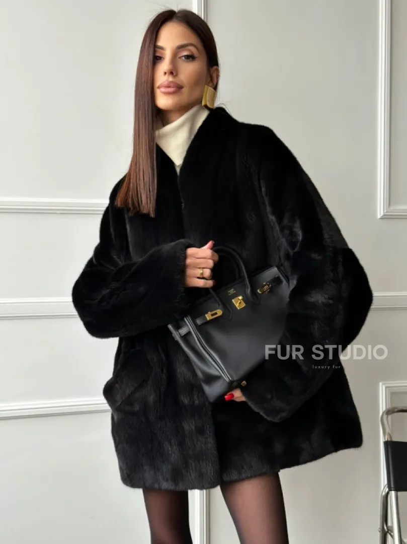 Жакет - шуба из норки BLACK с V-образным воротником, косыми карманами