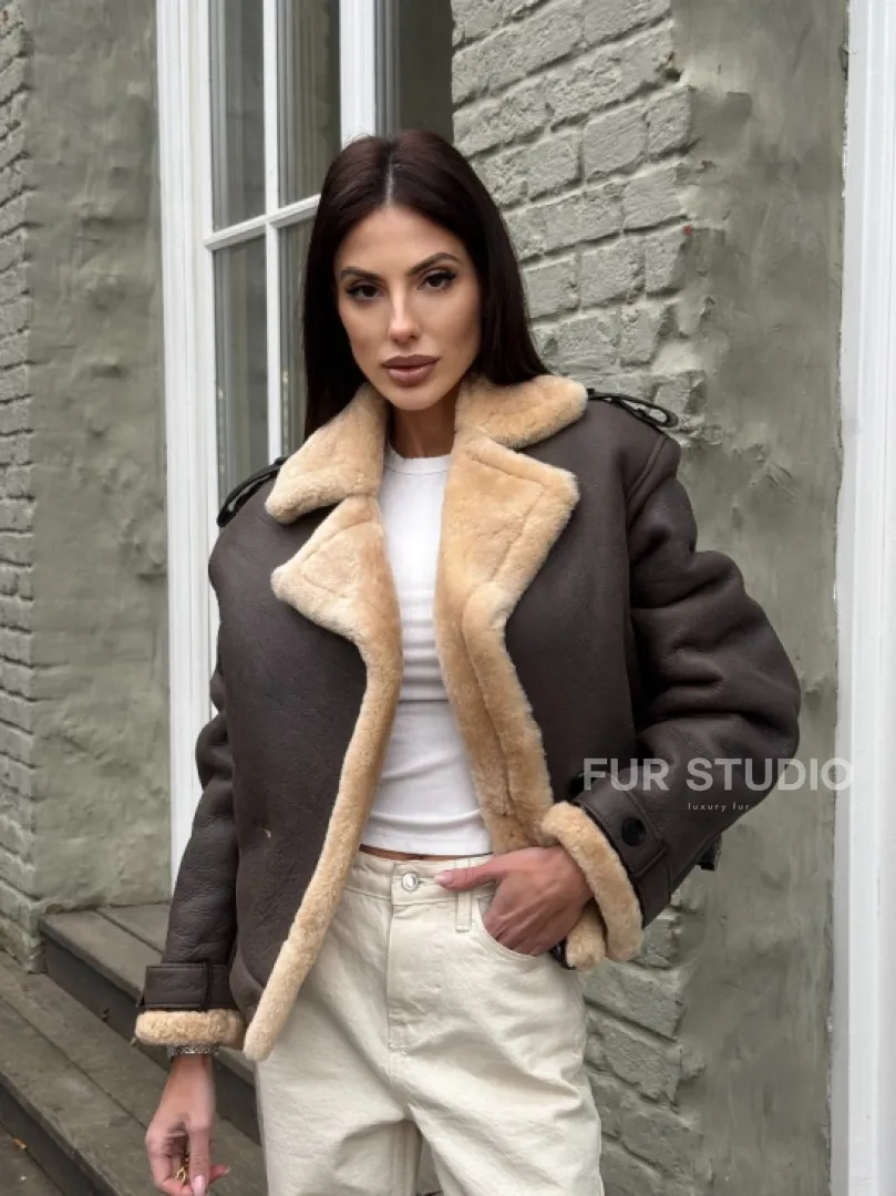 Кроп - дубленка двубортная Dark brown на пуговицах - фото 12