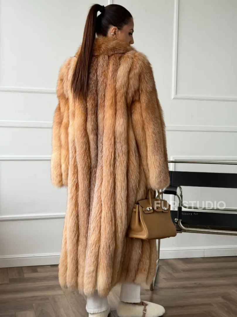 Длинная шуба из меха лисы Vintage gold с шалевым воротником