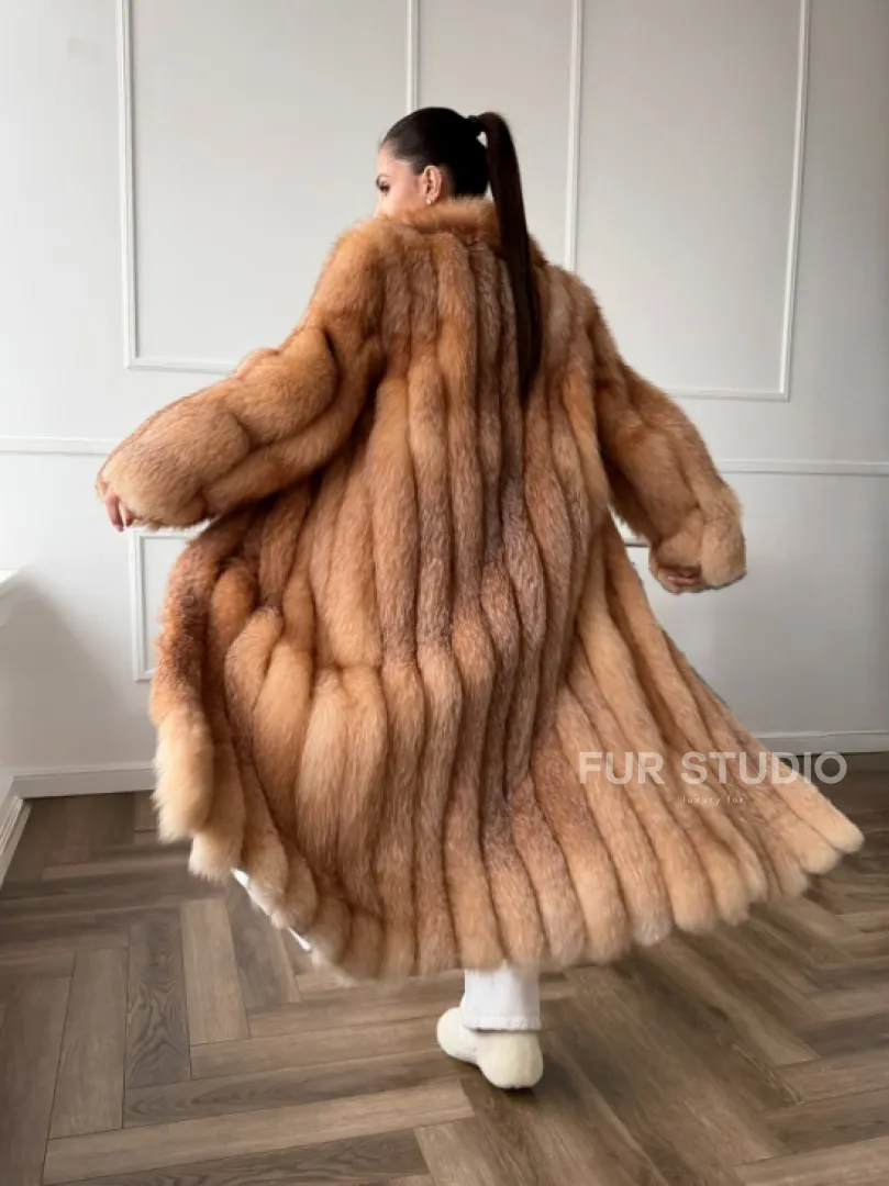 Длинная шуба из меха лисы Vintage gold с шалевым воротником