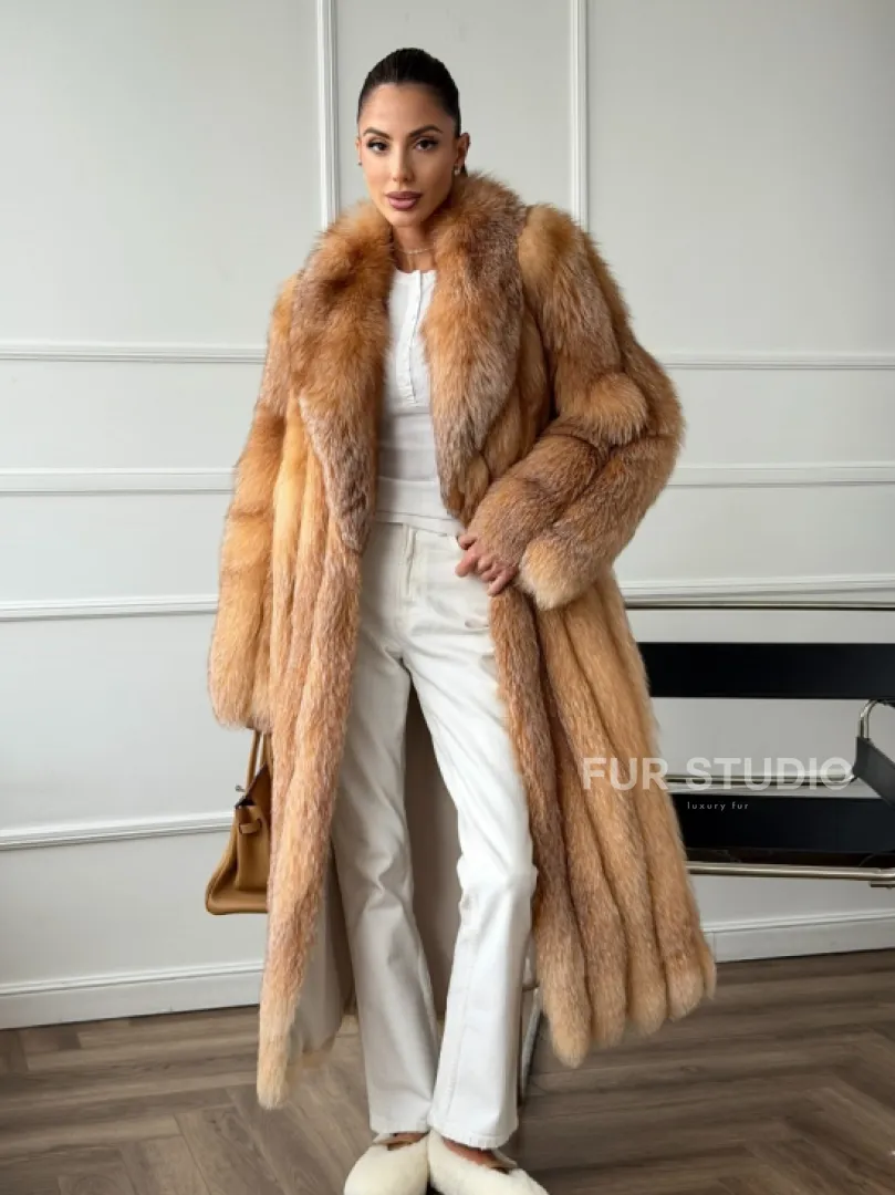 Длинная шуба из меха лисы Vintage gold с шалевым воротником